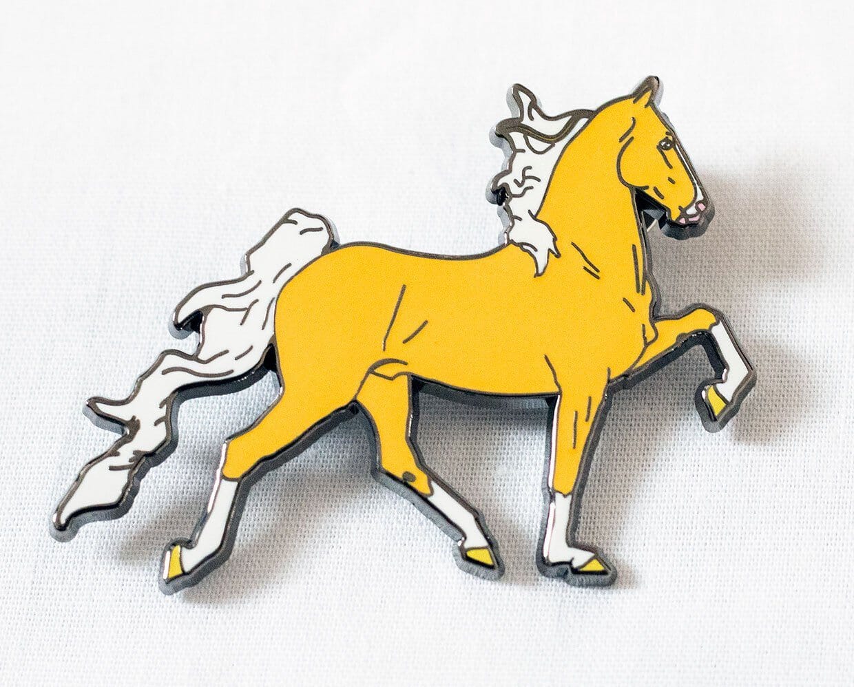 Breyer Saddlebred Deluxe Enamel Pin | Retired