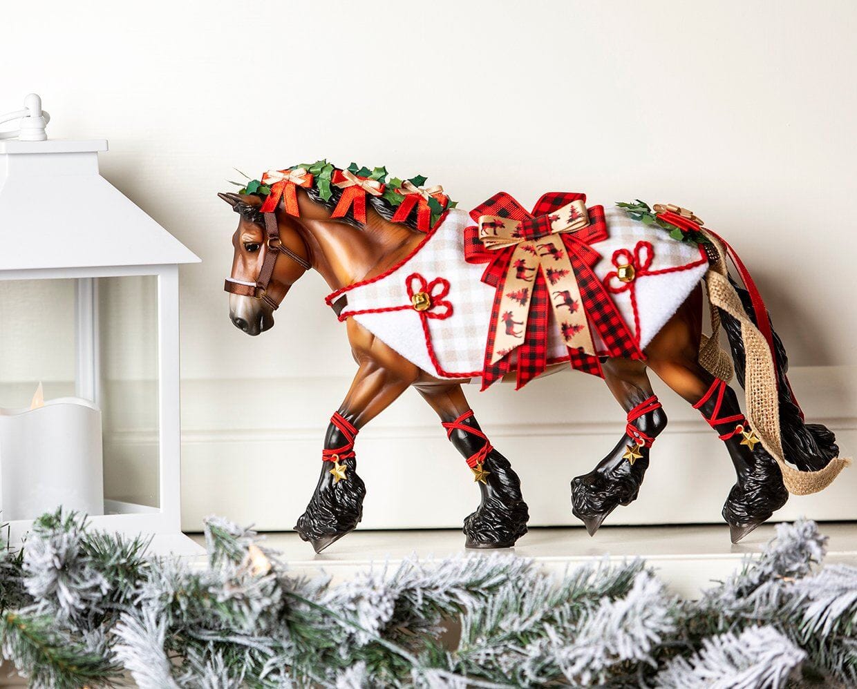 Yuletide Greetings | 2020 Holiday Horse | Retired