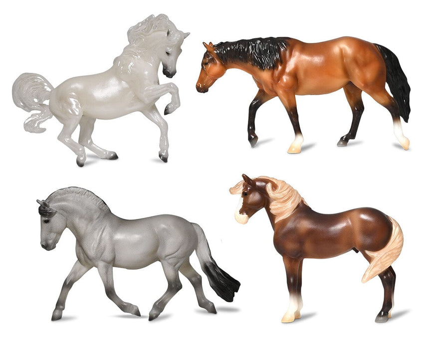 Deluxe Horse Collection - showing 4 of 8 models