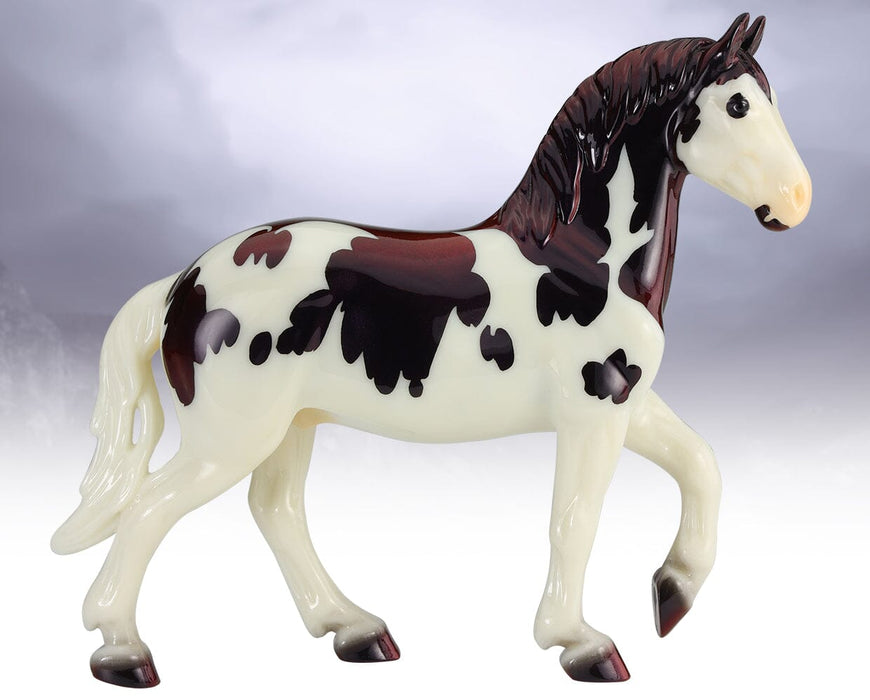 Draftula | 2024 Freedom Series Halloween Horse facing right