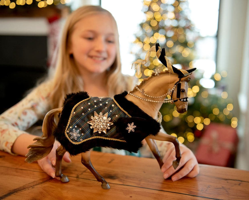 Highlander | 2023 Holiday Horse Model Breyer 