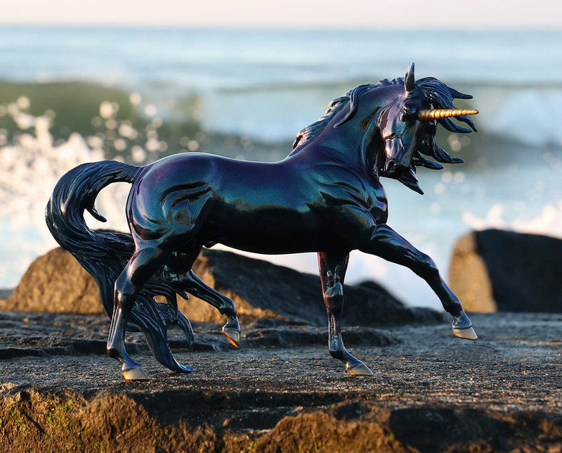 Neptune | Unicorn Stallion - BreyerHorses.com