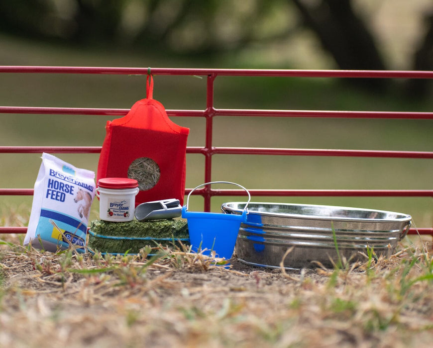 Breyer Traditional Stable Feed Set