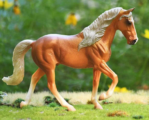 Golden Palomino Tennessee Walking Horse Stallion Model Breyer 