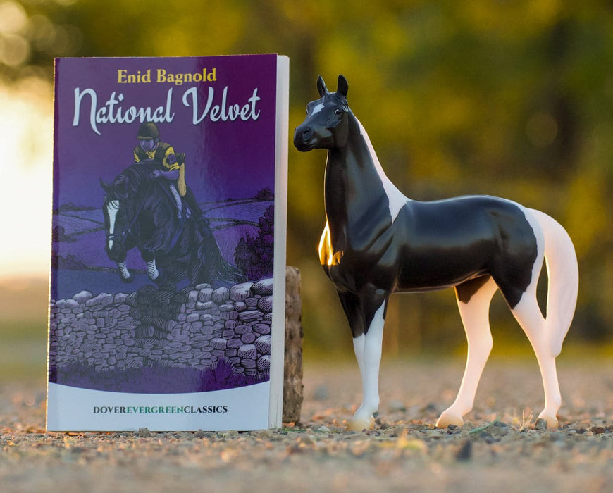 National Velvet Horse and Book Set Model Breyer 