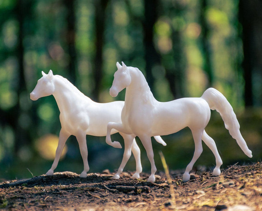 Paint Your Own Horse | Quarter Horse & Saddlebred Model Breyer 