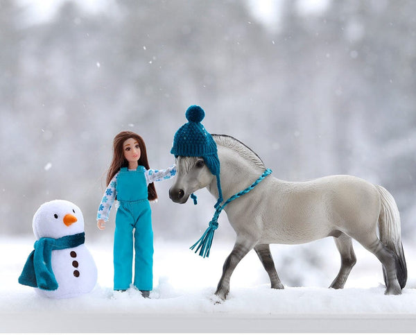 Pony Snow Day | Holiday Pony Playset - Tinsel - BreyerHorses.com