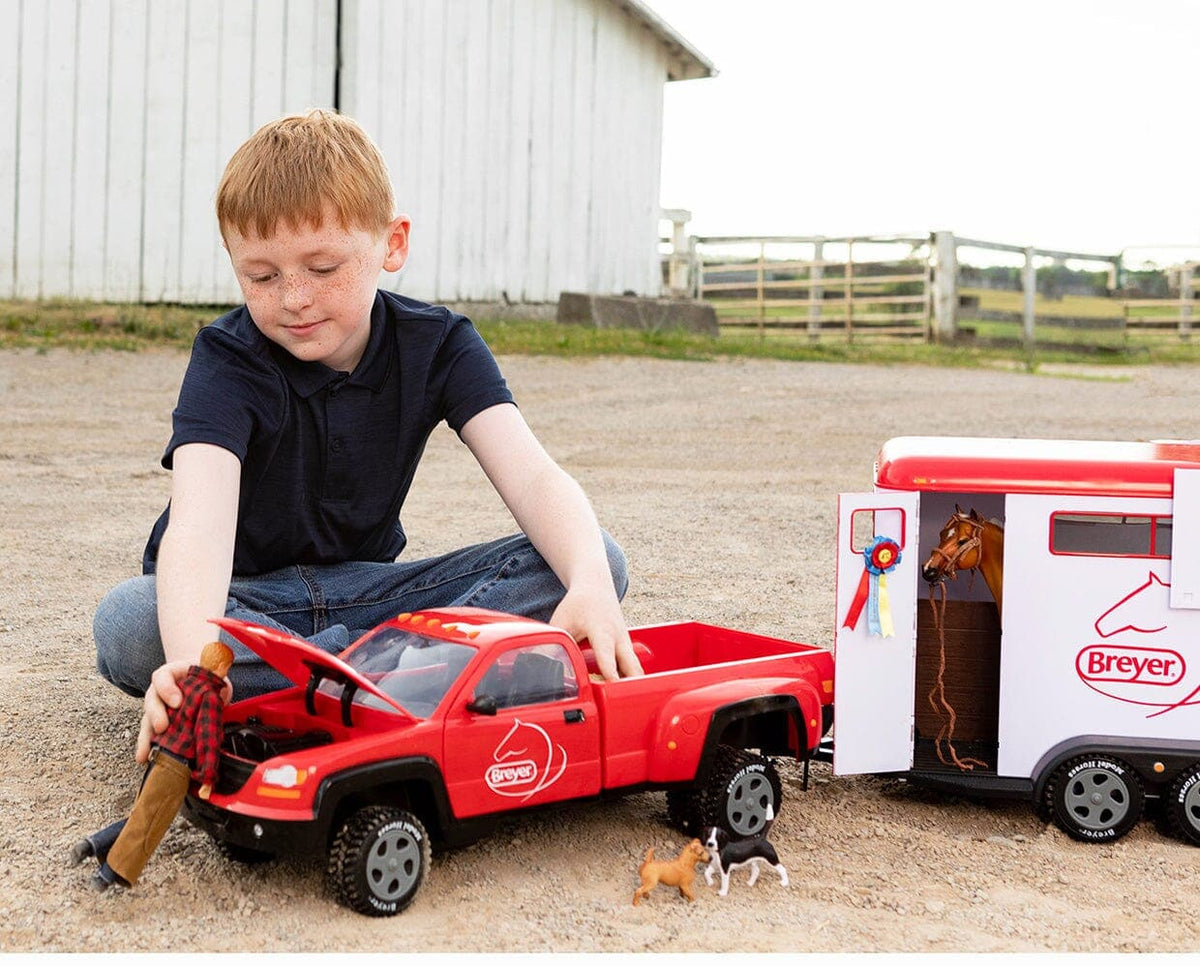 Traditional Series Two-Horse Trailer - BreyerHorses.com