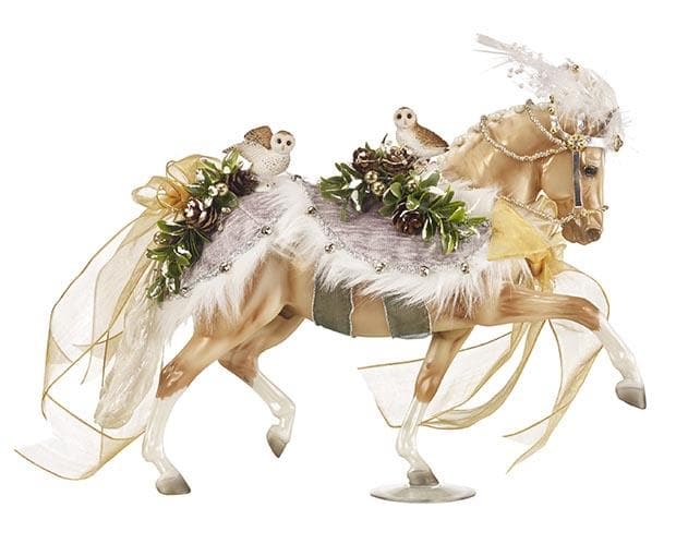 Winter Wonderland - The 2017 Holiday Horse - BreyerHorses.com